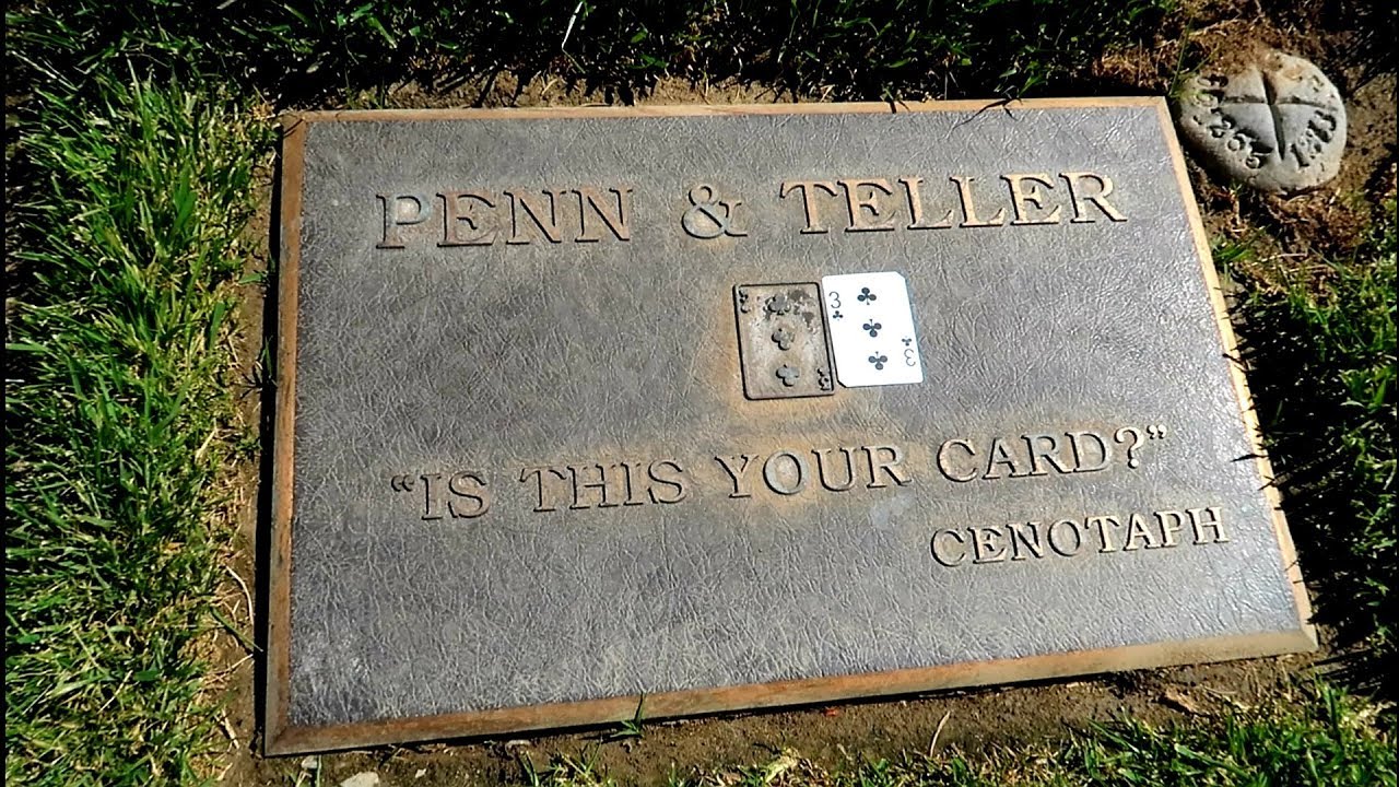 PENN & TELLER Magic Grave in Los Angeles