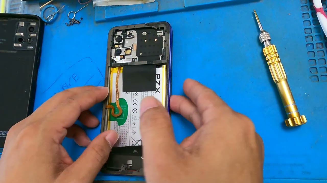VIVO y21 battery replacement | how to change vivo y21 battery #vivo #battery #cntphonerepair