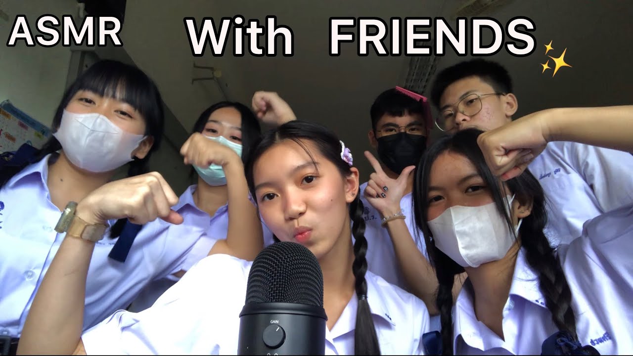 ASMR|With FRIENDS ￼at SCHOOL😂~asmr elle~