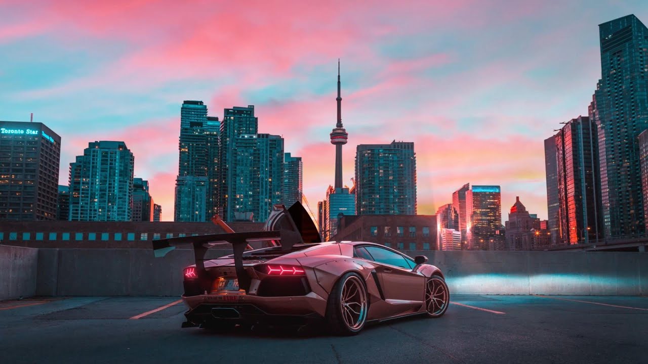 some Kanye West in the Lambo