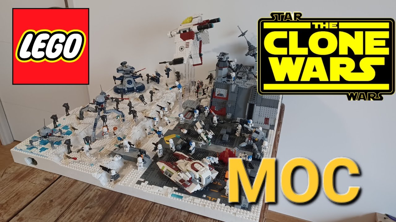 Mon énorme MOC de base clone sur une planète enneigée 