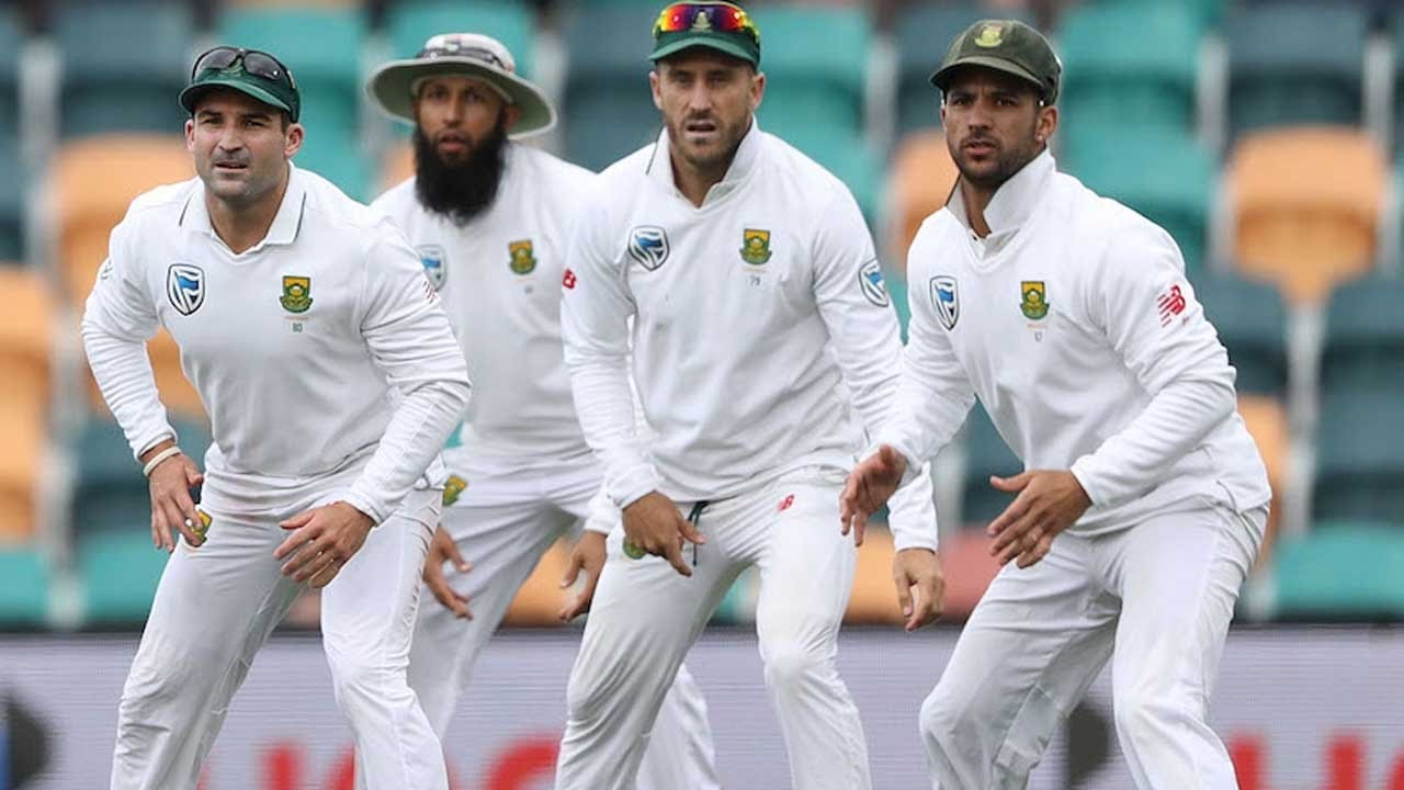 Ball tampering charges against Faf du Plessis a joke: Hashim Amla