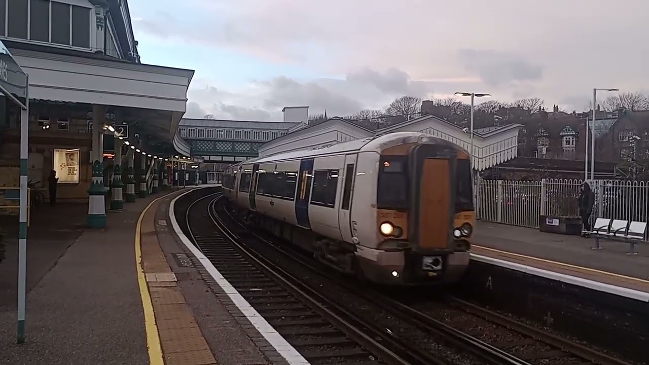 # 387301 and 387203 on the late running 15:57 to Ore Via Eastbourne from London Victoria #