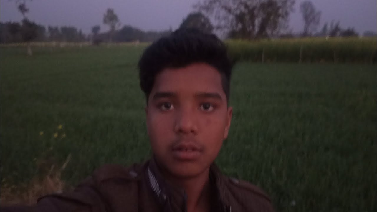 Khet ka view dekho gyes 🙂😄