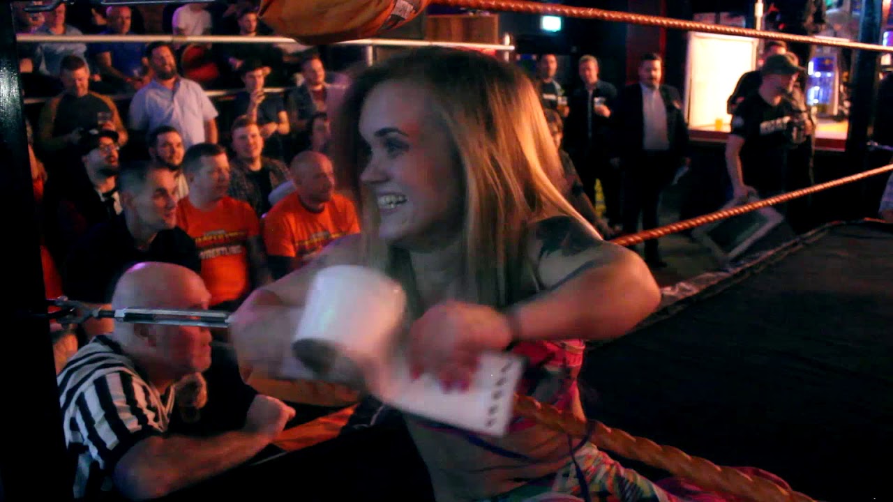 Extreme Dwarfanator Wrestling : Rumble in Cardiff