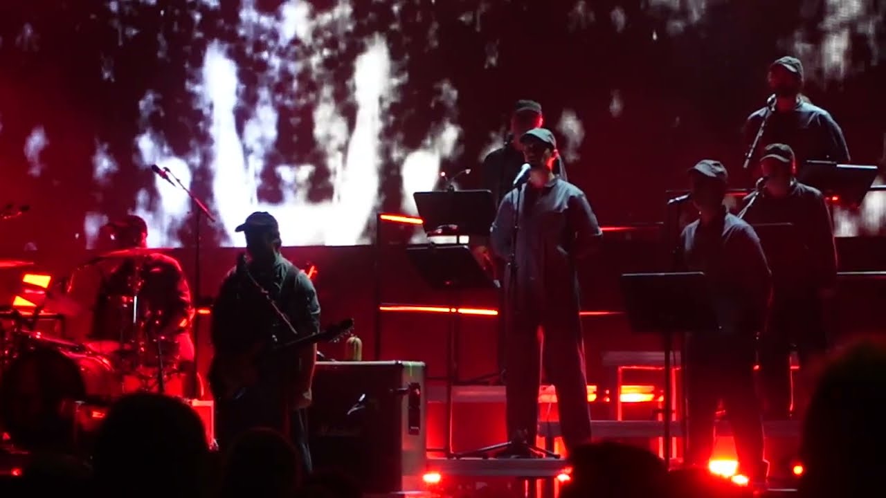 MÃO MORTA - Viva La Muerte (live Seixal)