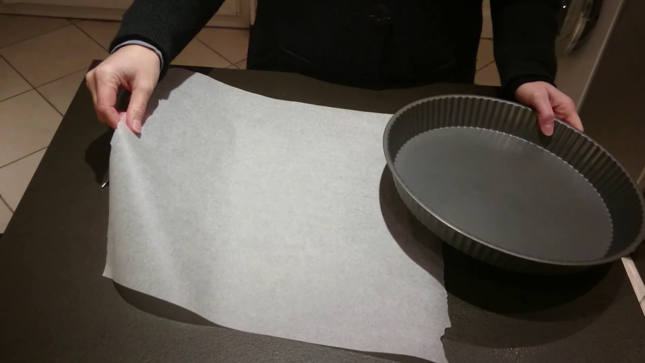 Couper son papier cuisson au bon diamètre