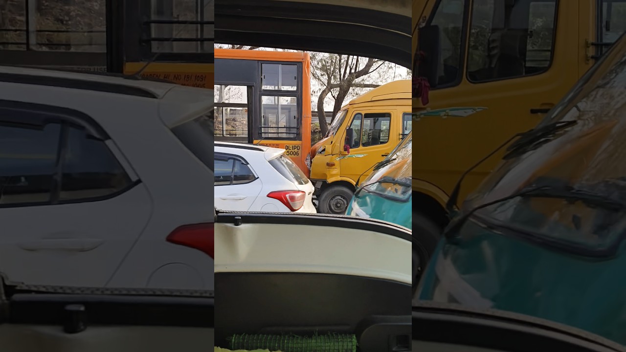 School bus accident india delhi 