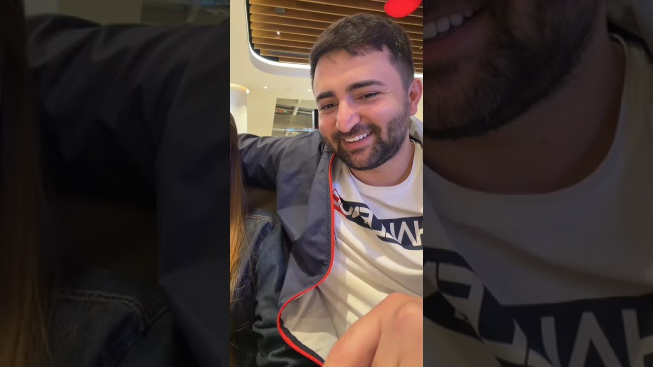 Ayma getdi moskvaya ,gəlni və oğlu danışdı,biz ağladıq...