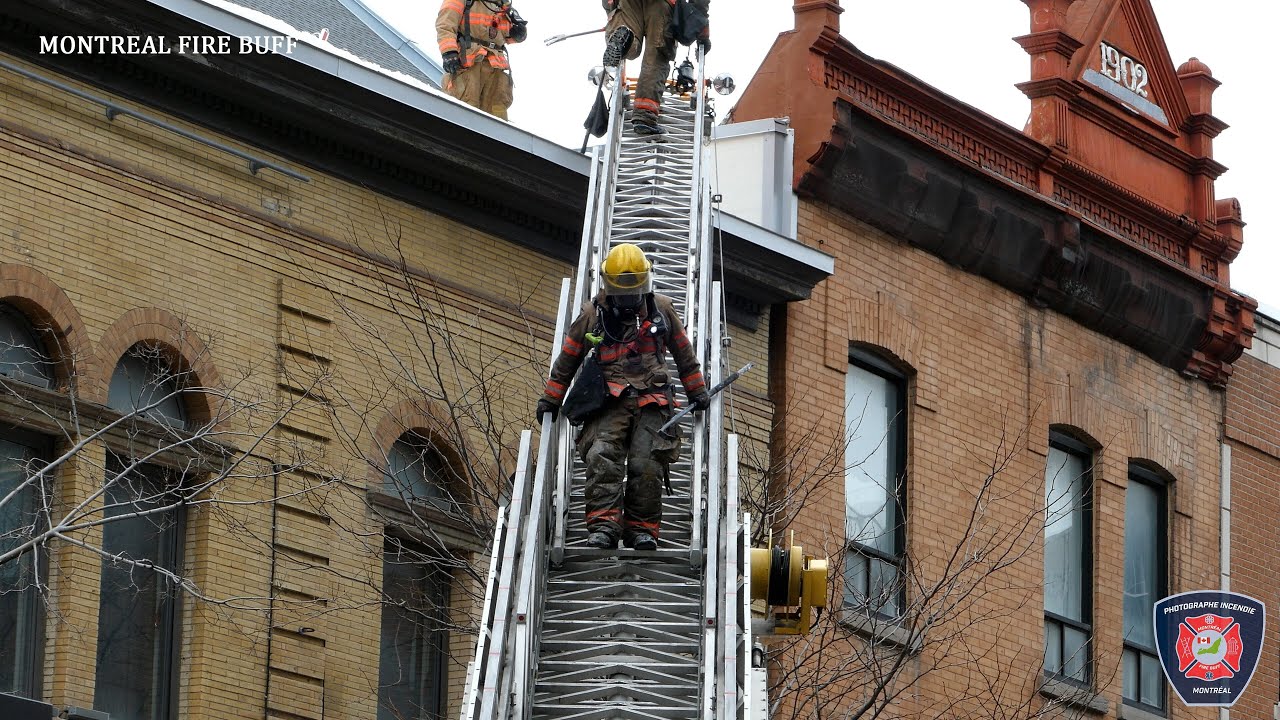 Centre-ville de Montréal | Incendie de troisième alarme sur la rue Sainte Catherine