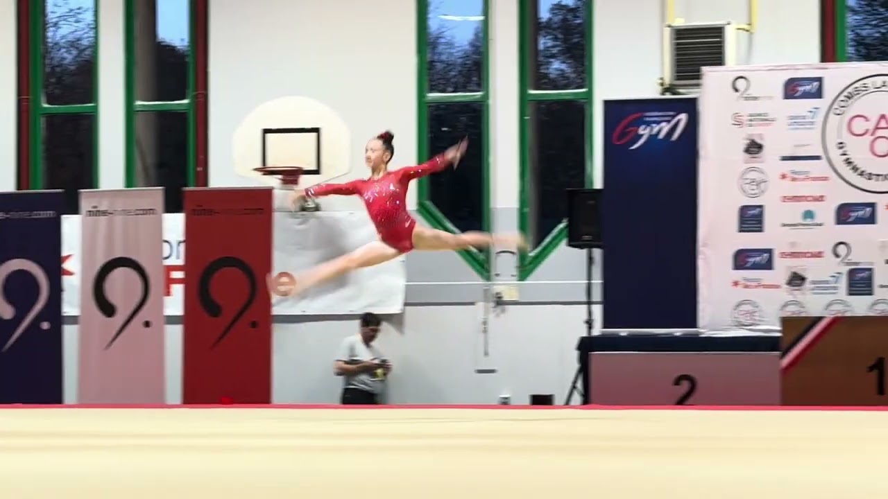 Kylie Smith (USA) - Qualifications sol - Tournoi international de Combs-La-Ville