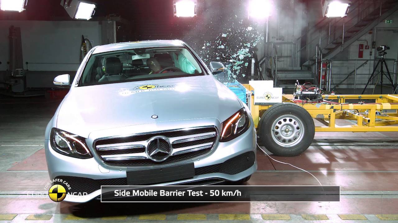 Euro NCAP Crash Test of Mercedes-Benz E-Class