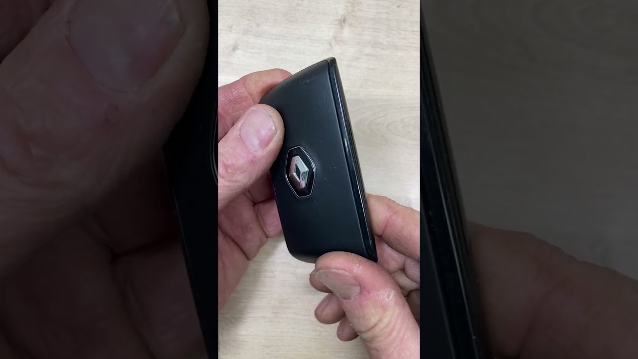 Renault Keycard key battery change - EASY DIY #automobile #carkeys #Renault #mechanic #carkeys