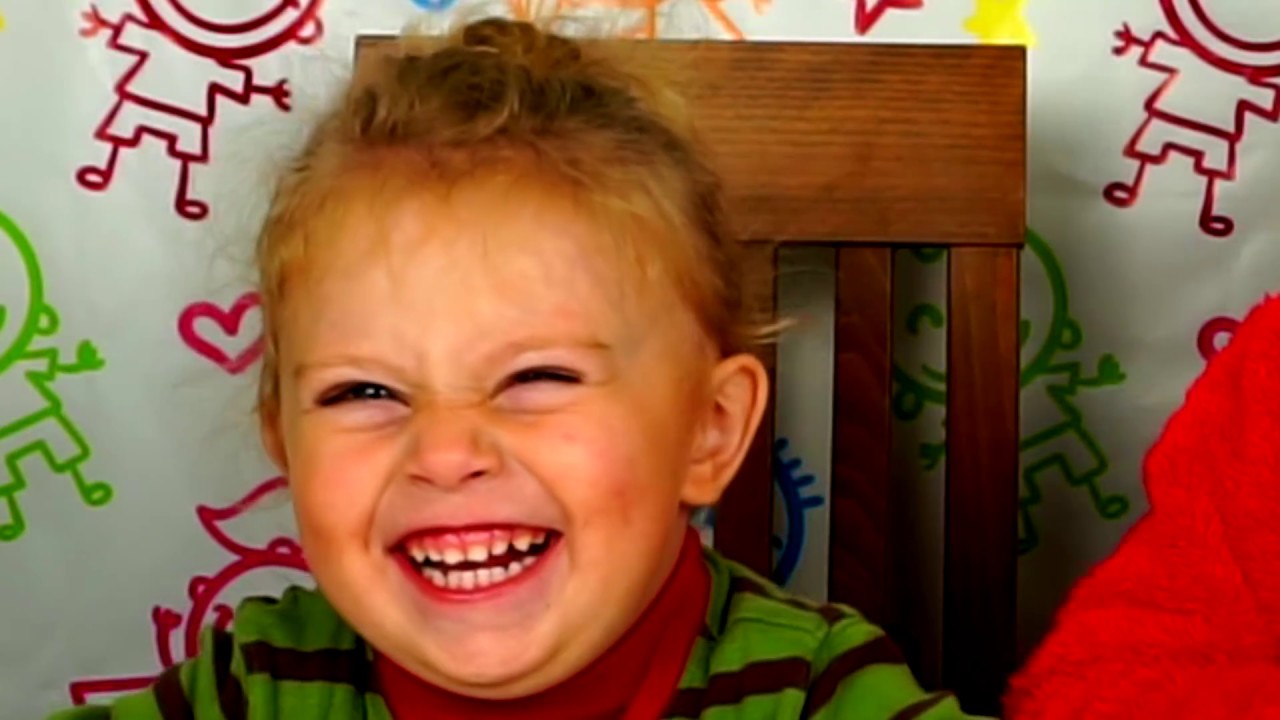 CE S-A INTAMPLAT?Avem nevoie de PLOITA!Joc cu Chupa Chupsuri/Learn Colors/Video for Kids