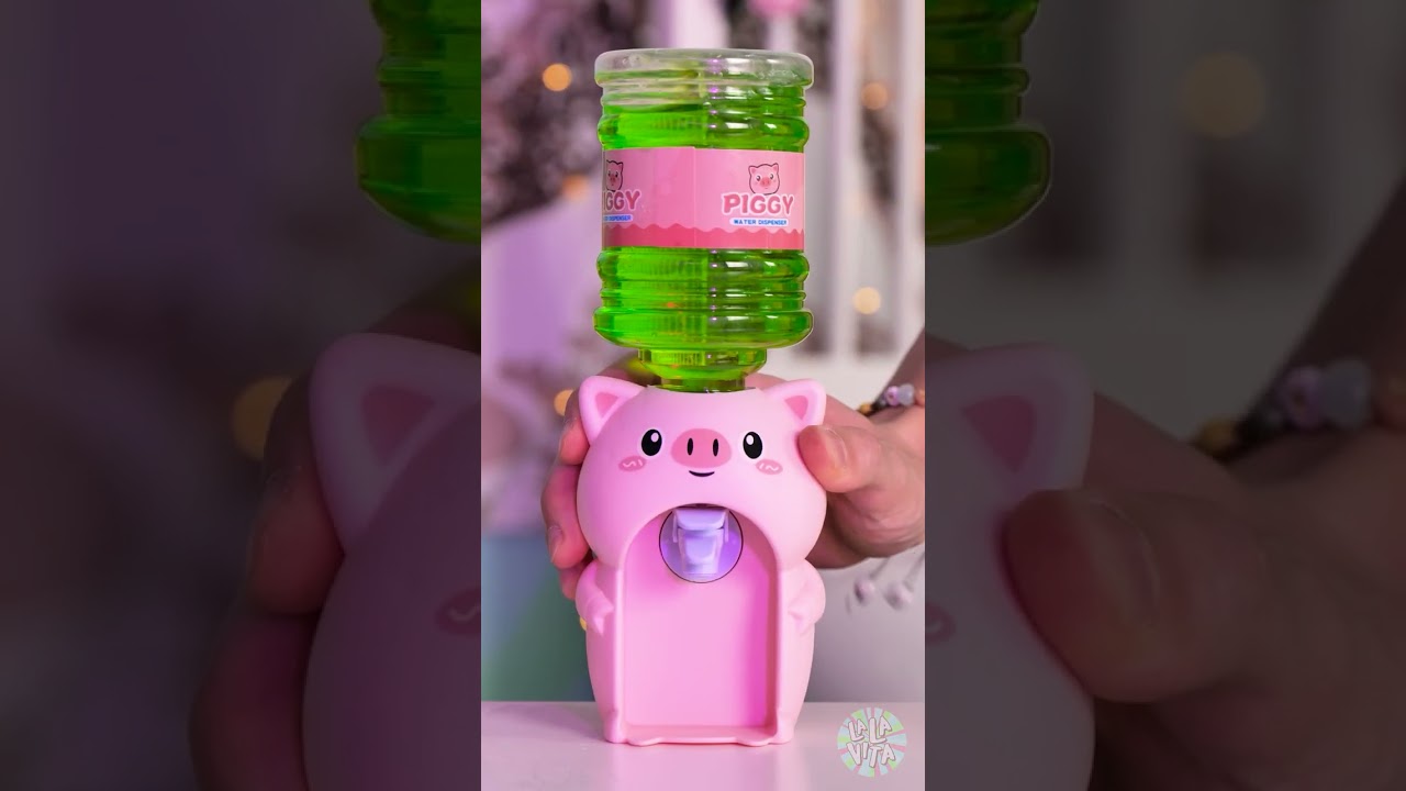 SFIDA DELLE MANI PICCOLE E DEL MINI DISPENSER D'ACQUA! #shorts #gadget