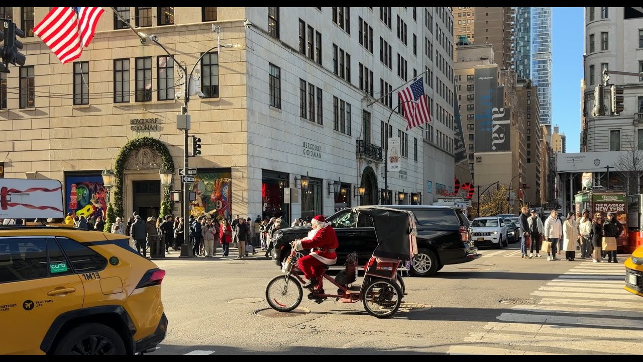 Fifth Avenue Christmas Walk | 4K