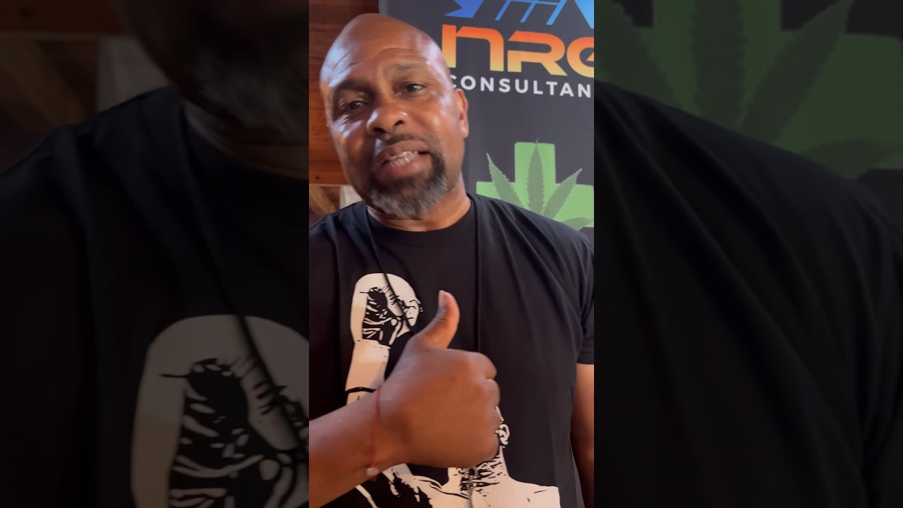 The Goat 🐐 Roy Jones Jr. is Ready for Island Fights 84 🏝️👊🏻