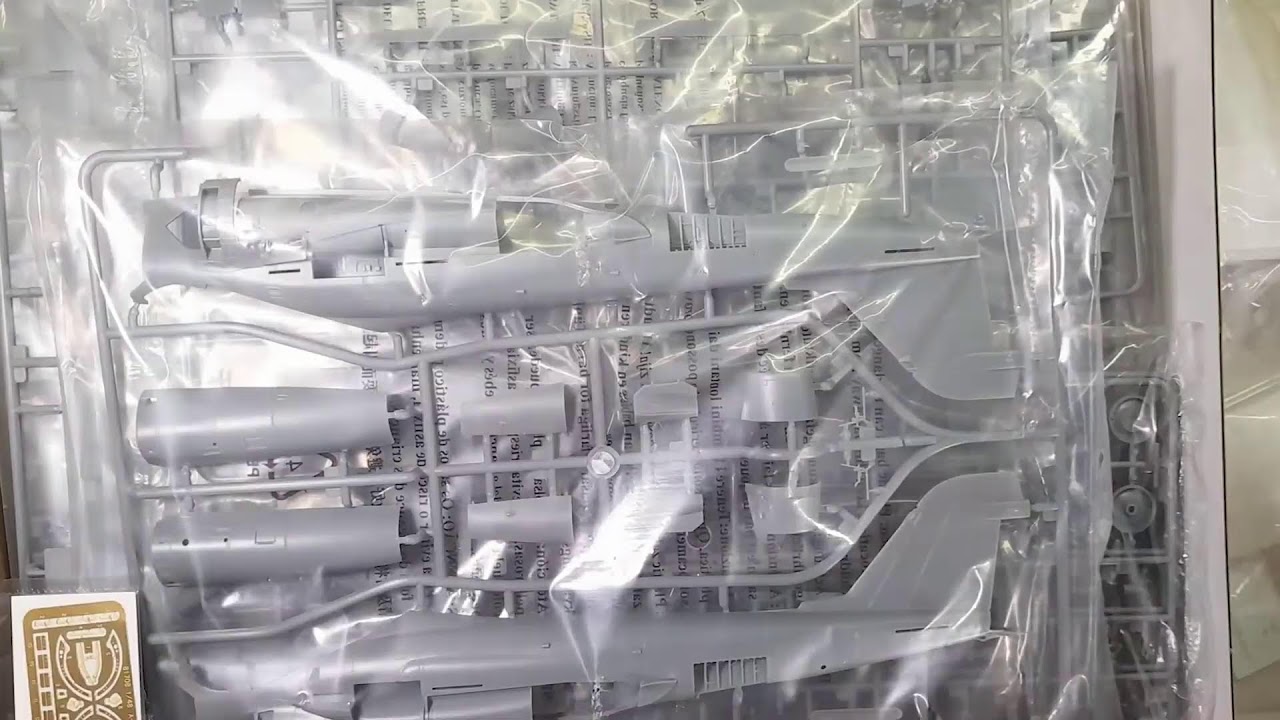 Scale Model Build Compilation: 1/48 A-6E Intruder, 1/35 Merkava Mk.IIID, 1/350 USS Independence