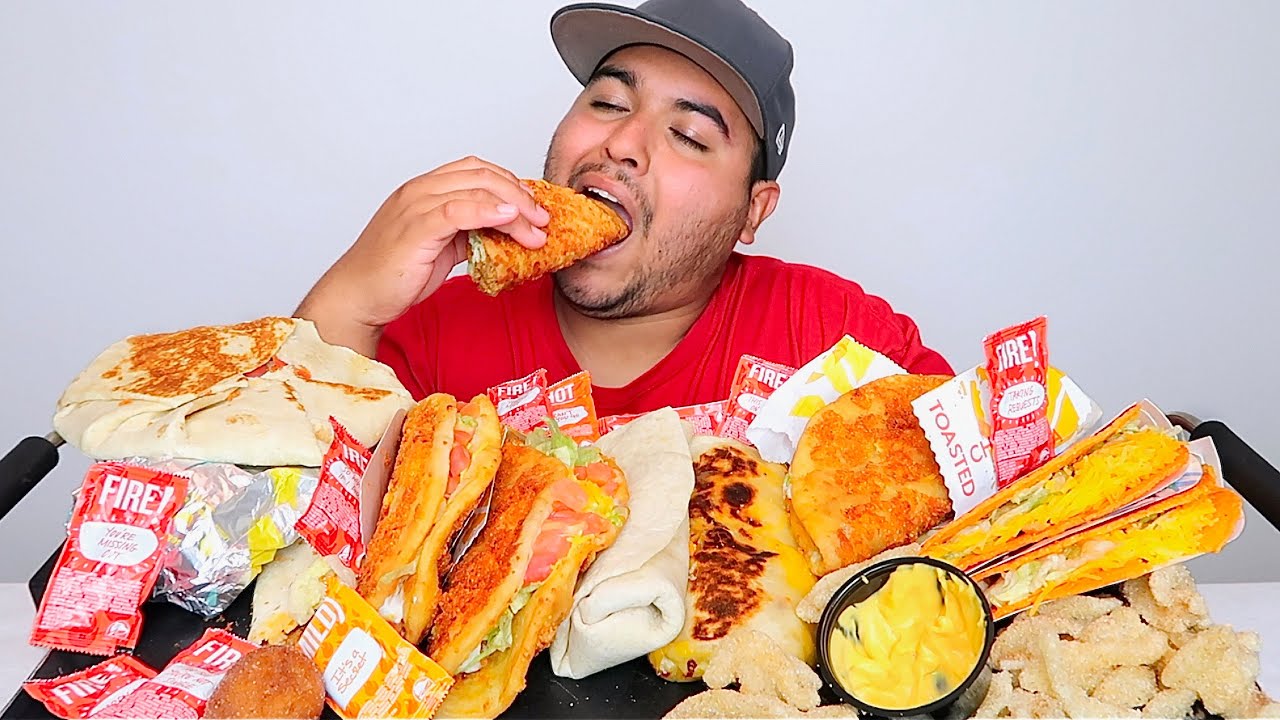 I just cheated on Nick ... celebrating with Taco Bell