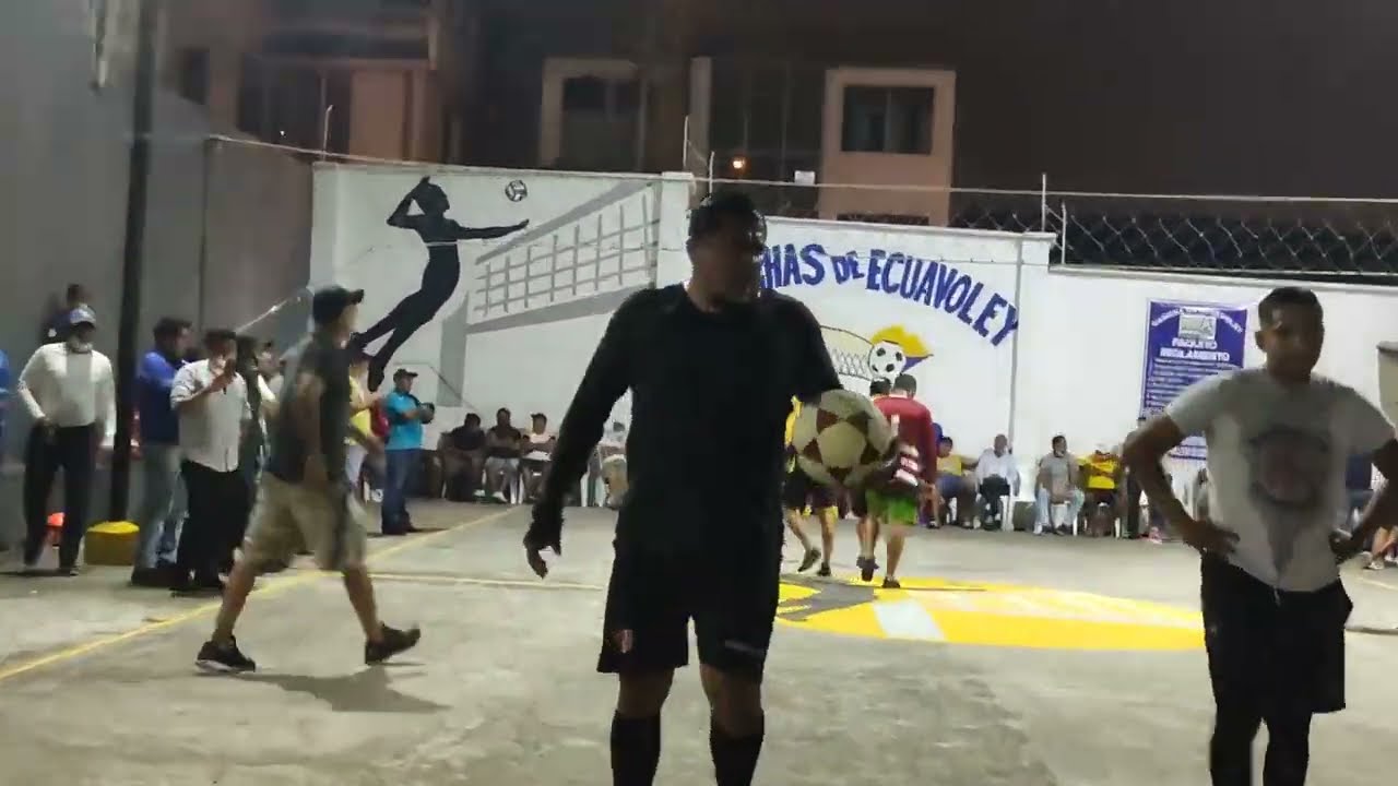 Que buenos  partidazos que nos brindaban La mirra vs Rolando Albán full coloque técnico 