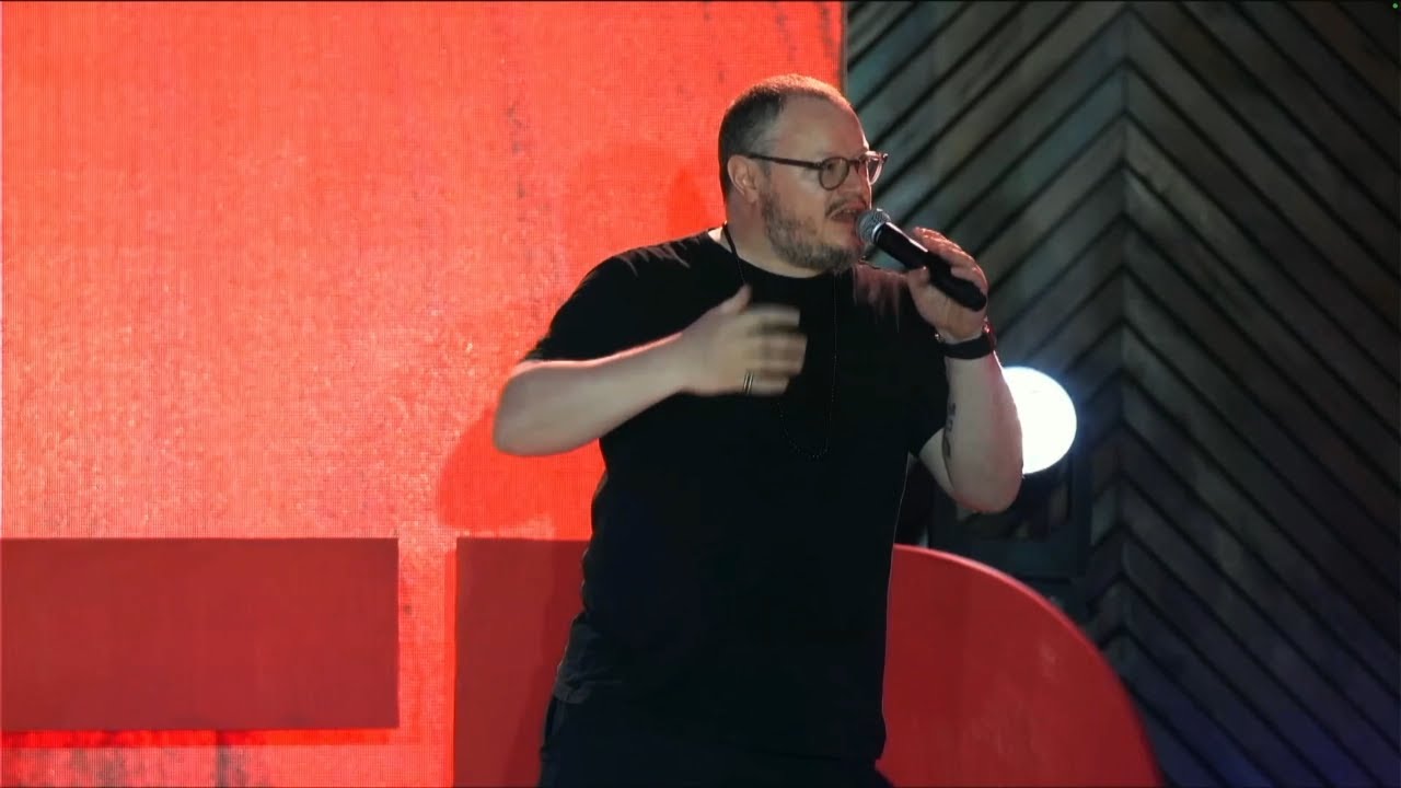La clave no es el éxito: es el amor | Leonel García | TEDxTecdeMty