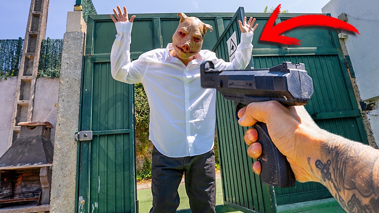 DISPARO A EL CERDO CON UN ARMA *EL FIN*