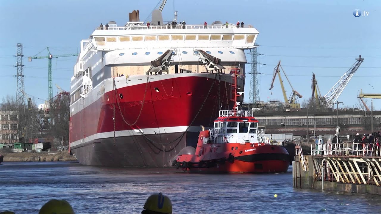 Wodowanie promu Bergensfjord w Stoczni Gdańsk - relacja GospodarkaMorska.TV