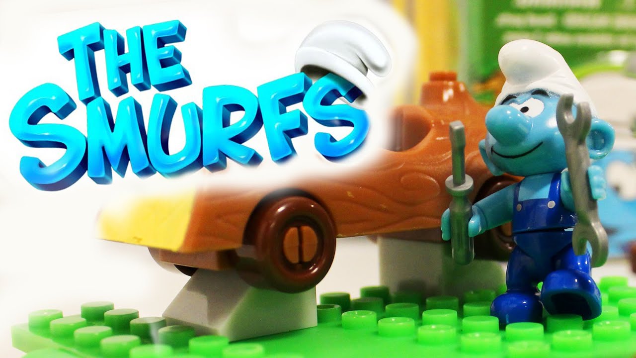 The Smurfs Handy Smurf Mega Bloks Constructor Toys