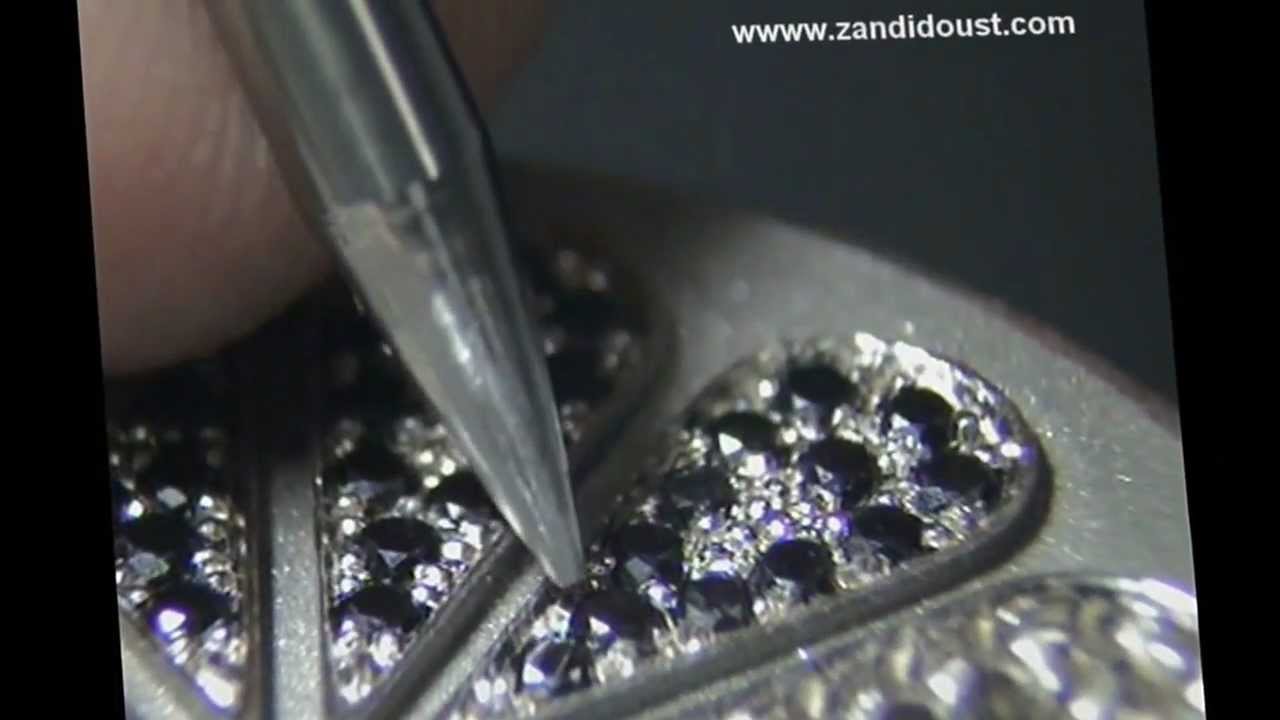 Zandidoust -- Sertissage cadran et diamant noir