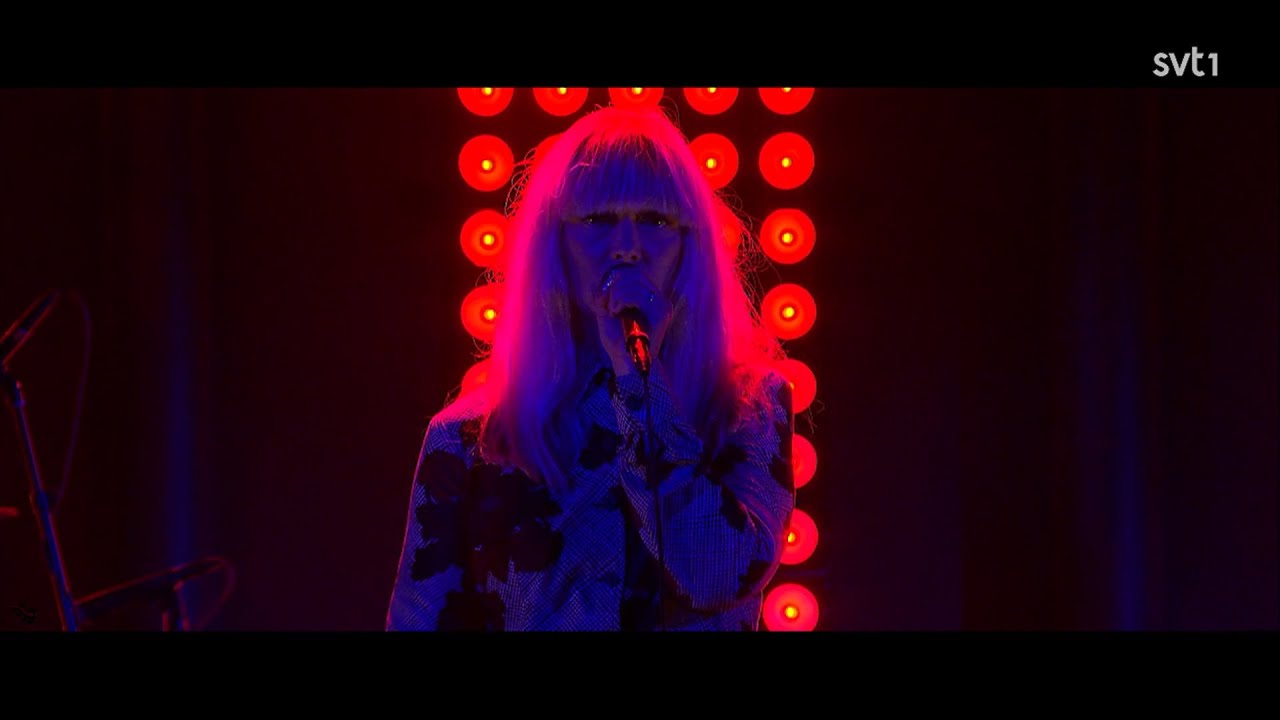 Dina Ögon - I Know There's Something Going On | Live 