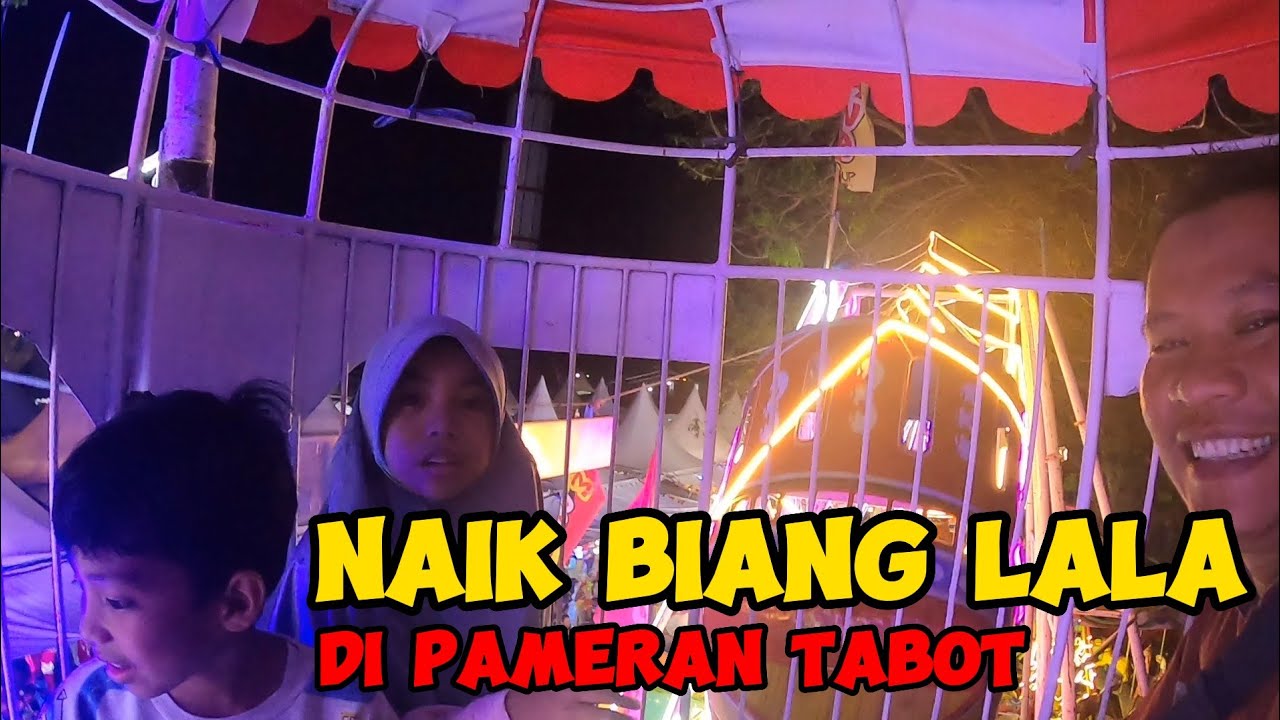 Jalan - Jalan Ke Pasar Malam Di Acara Festival Tabot Bengkulu