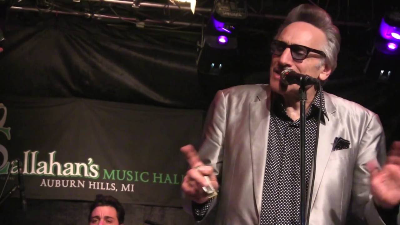 ''YOU CAN'T COME BACK'' - RICK ESTRIN & The Nightcats @ Callahan's, July 2016