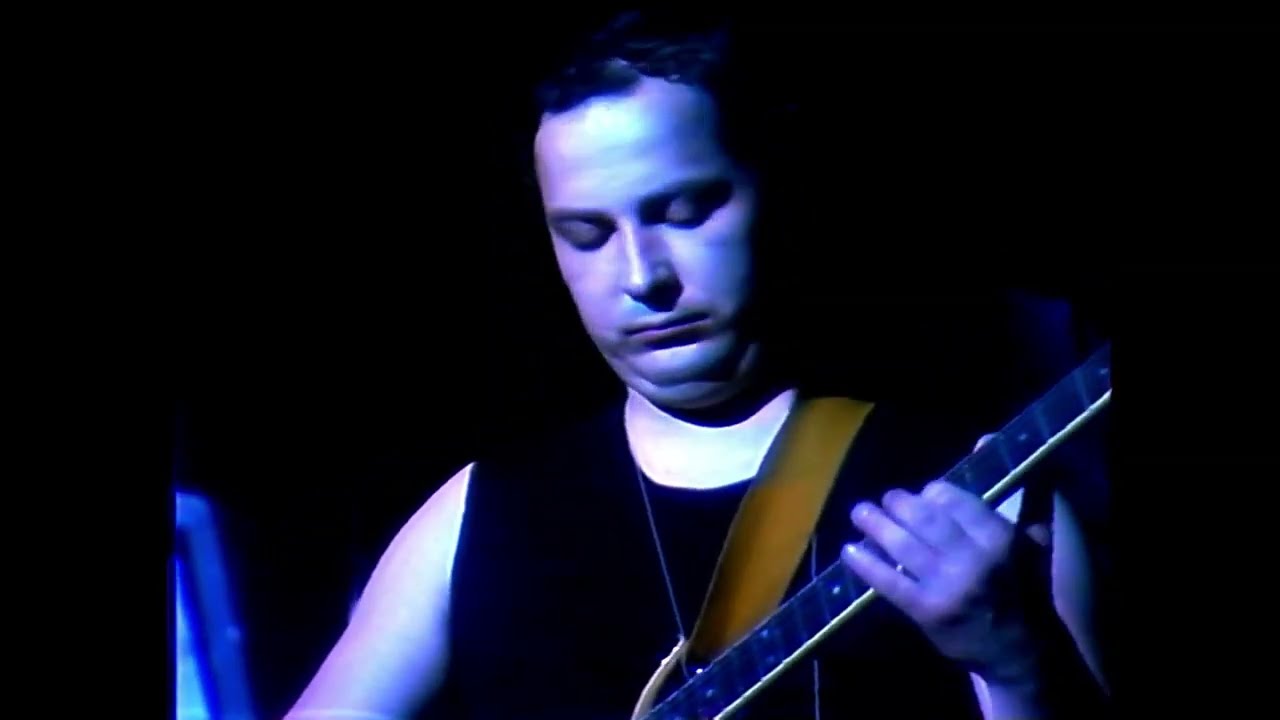 T Klaas-Üksik (instrumentaal,live Tartus 1987)