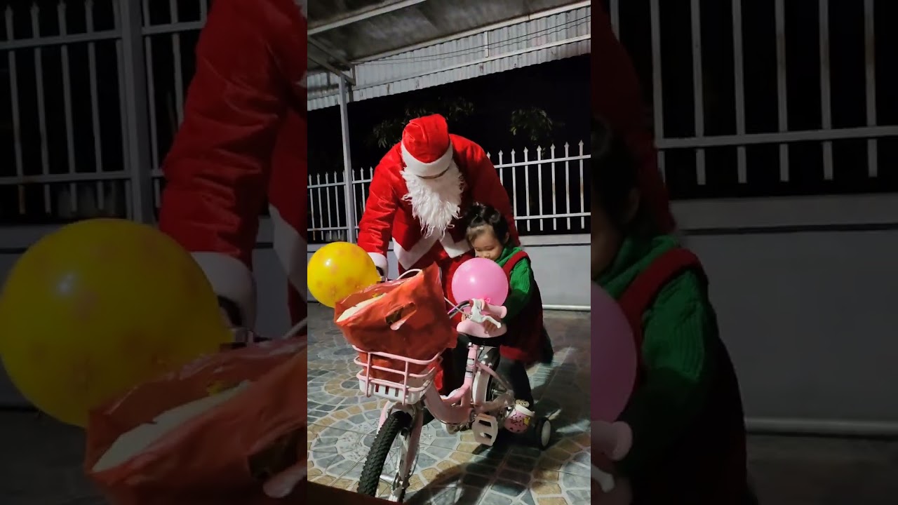 Ông già Noel 2025.