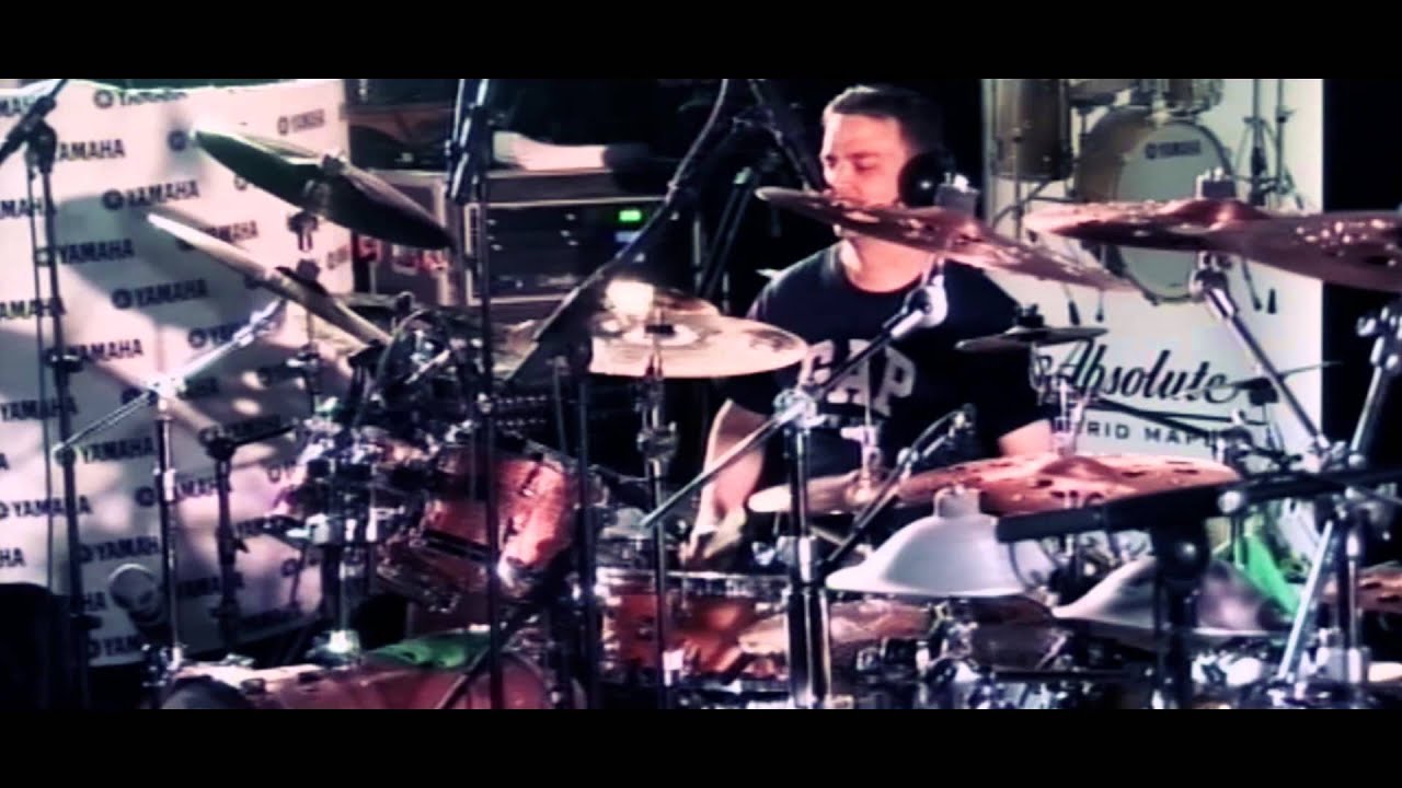 YOEL P&Aacute;EZ -  ENCRUCIJADA    Yamaha Drums Show ( Ja&eacute;n)