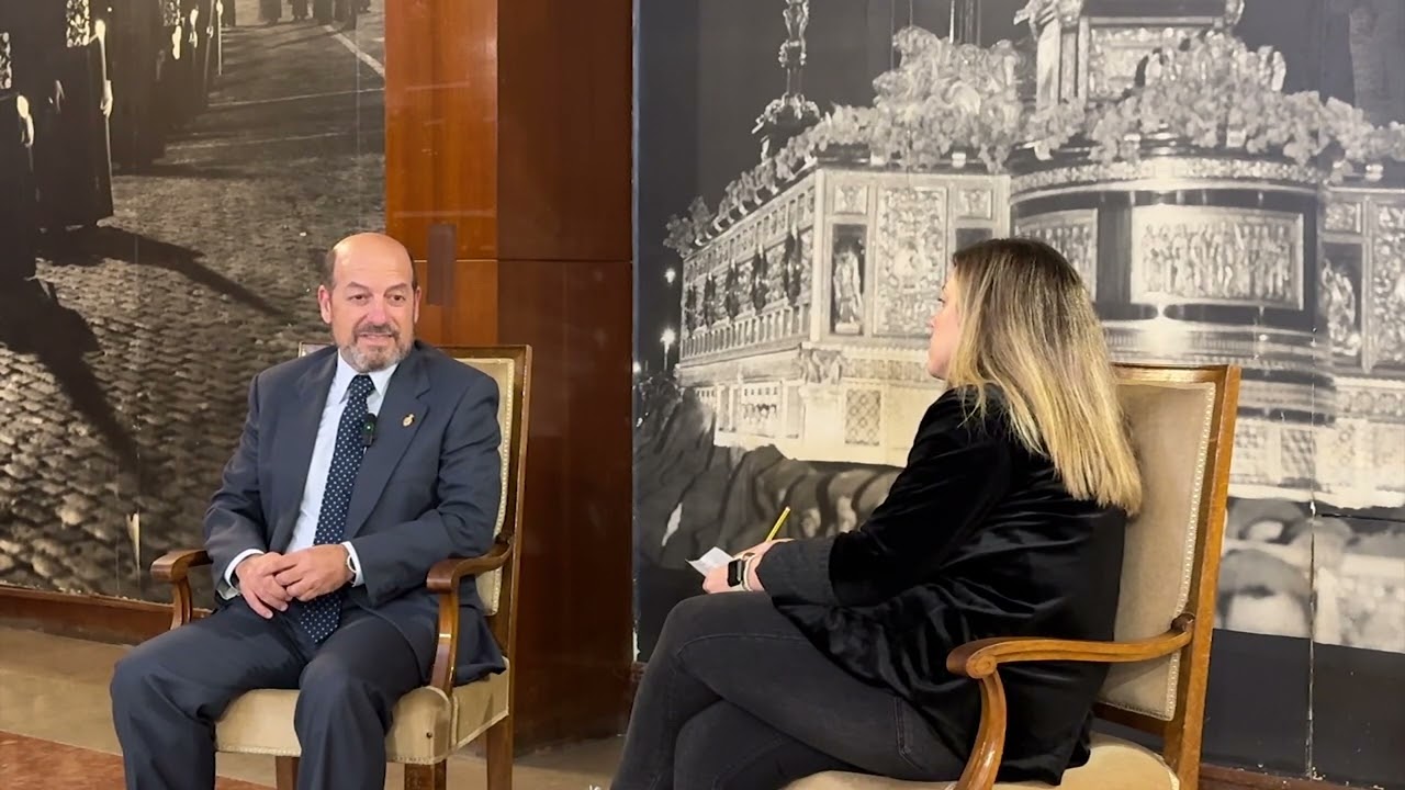 Recordamos al jesuita N.H.D. Ignacio Bertrán en esta entrevista.