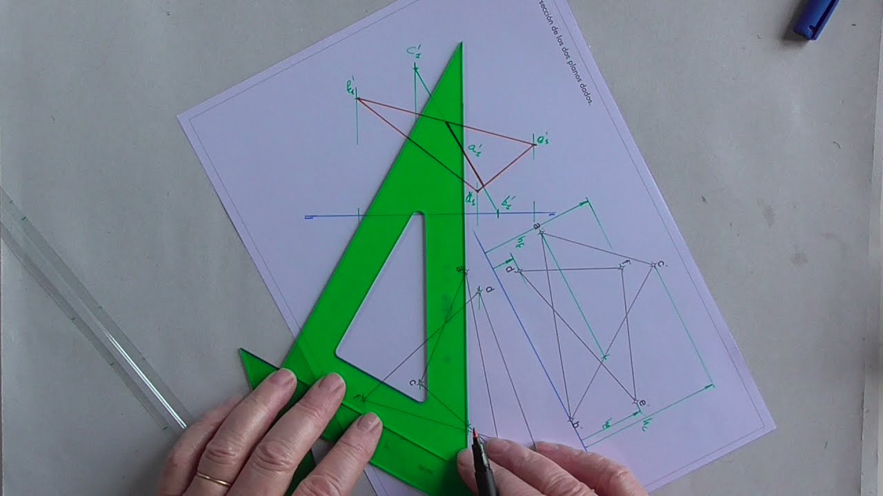 Cambio de plano aplicado a la intersección de planos en Diédrico Directo