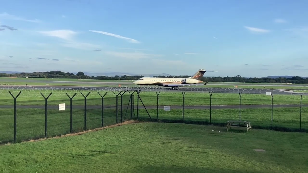 FlexJet Bombardier Global Express Landing At Manchester Airport