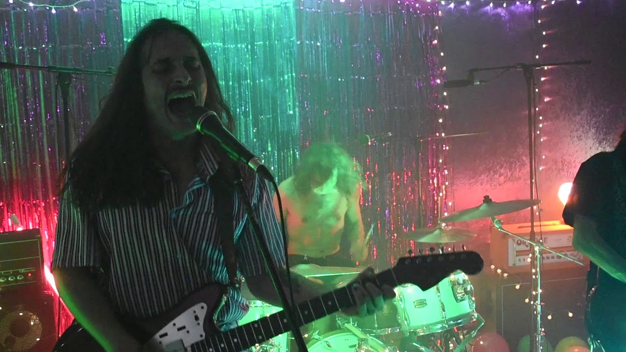 THE SPITTERS - SINCE A LONG TIME ( LIVE AT PLASTER ROOM )