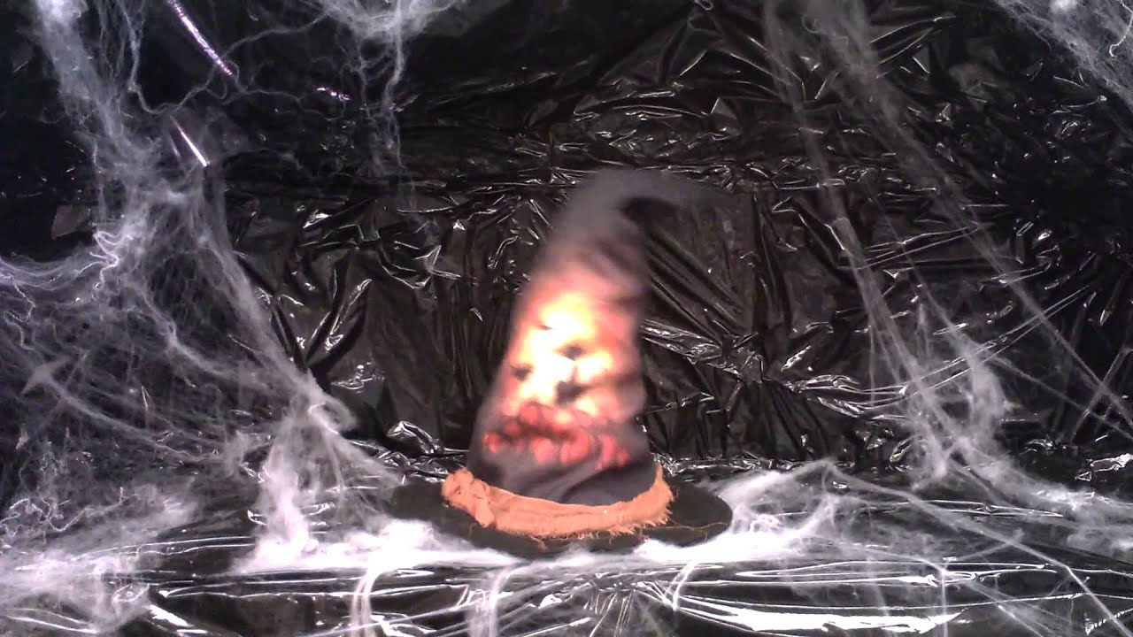 Animated Rockin' Witch Hat - Karnival Costumes TV