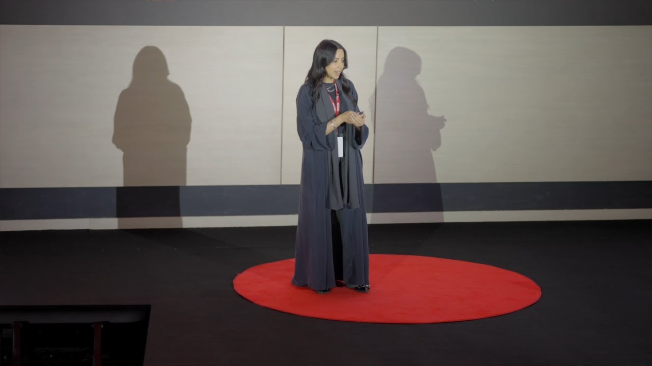 من الهندسة إلى صناعة المحتوى رحلة البحث عن الشغف  | Aziza Al-Saleh | TEDxYU Khobar