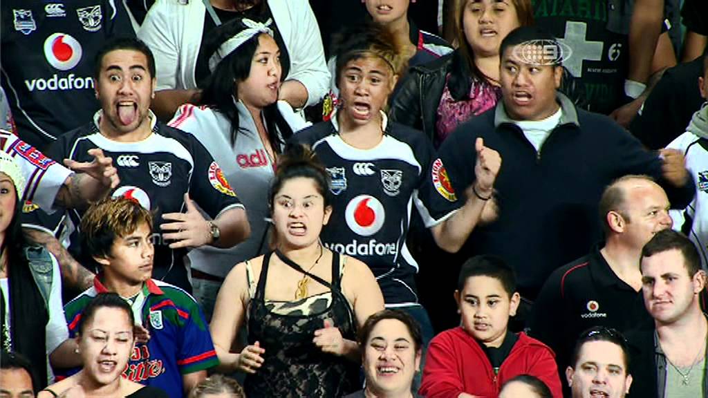 Haka at Sydney Football Stadium - Warriors vs Tigers finals Sep 2011 performed by KiwiLocals