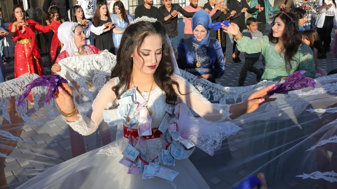 افراح كوباني في ارزين محمود & نارين. فنان محمد جزراوي لاڤين فيديو ج3