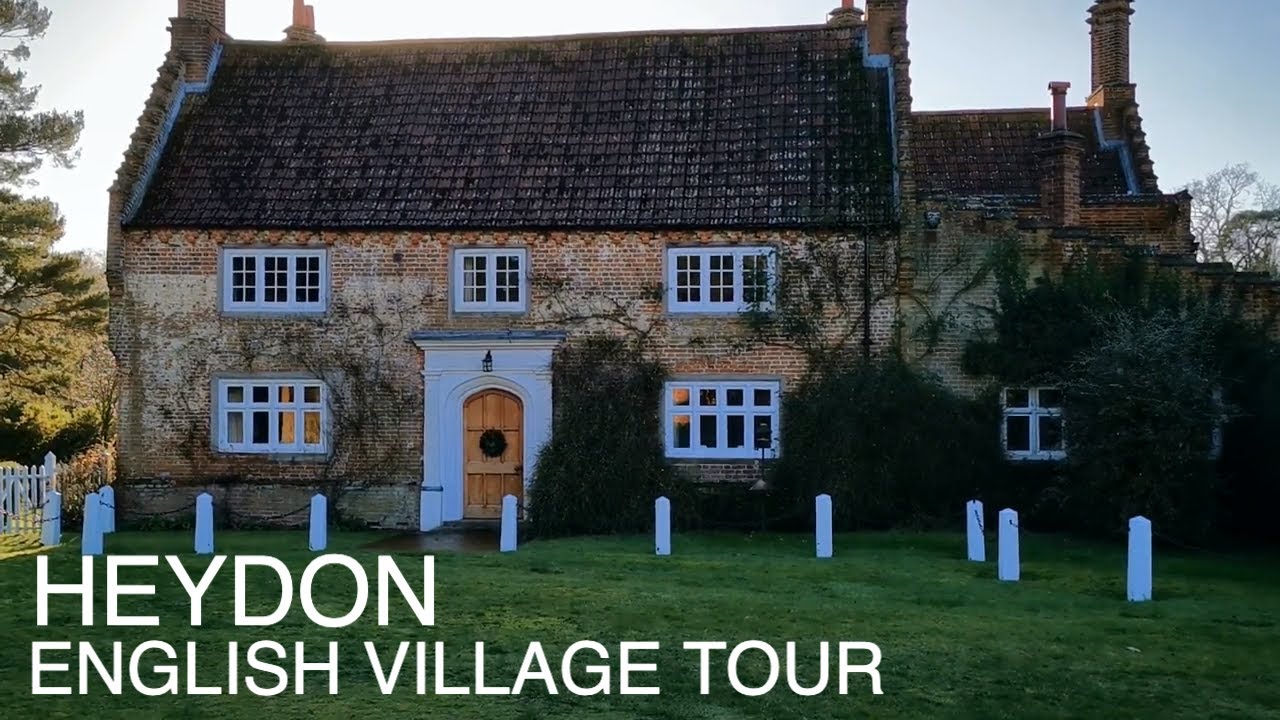 ENGLISH VILLAGE TOUR | Christmas at Heydon Norfolk
