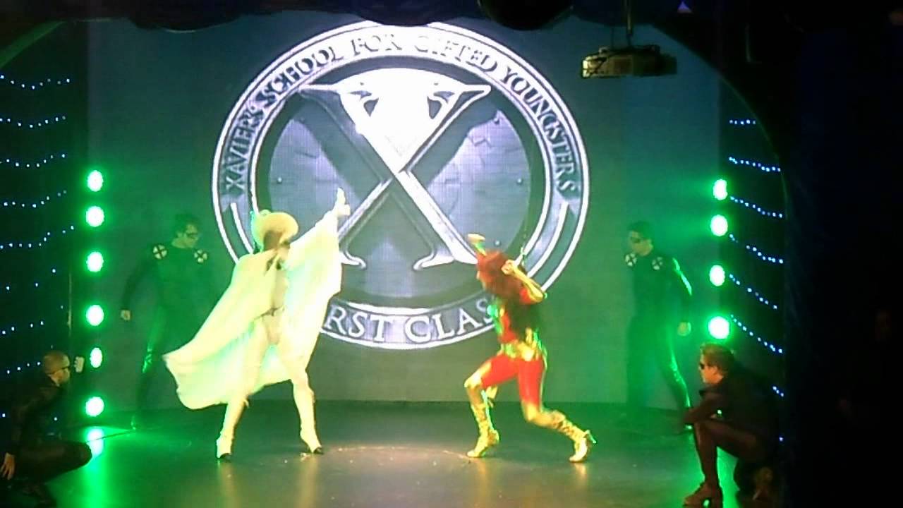 Blue Space - Noite  De Hollywood - Stripperella and Danny Cowlt  Ballet (X-men )13.08.11.