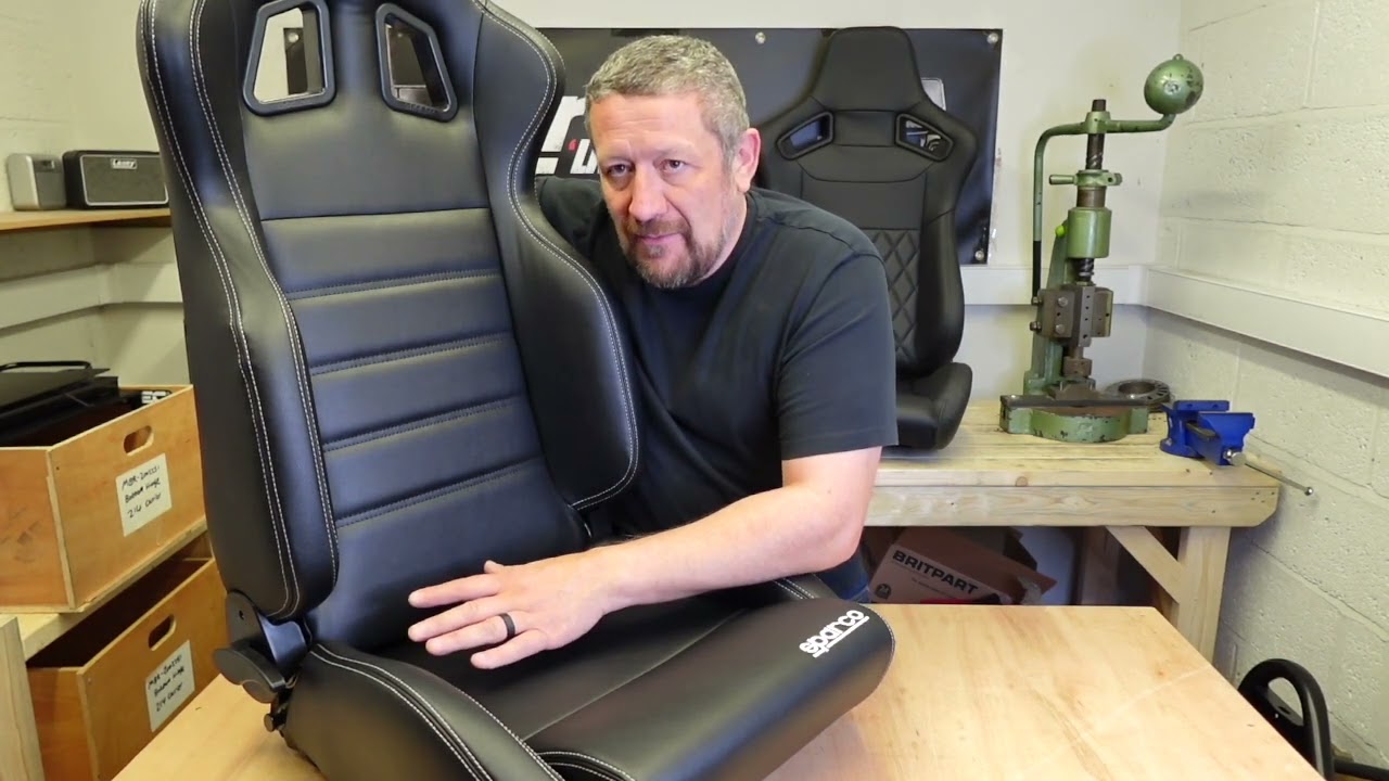 DA7301 - SPARCO SEAT - R100 - FOR LAND ROVER DEFENDER - COME IN BLACK LEATHERETTE