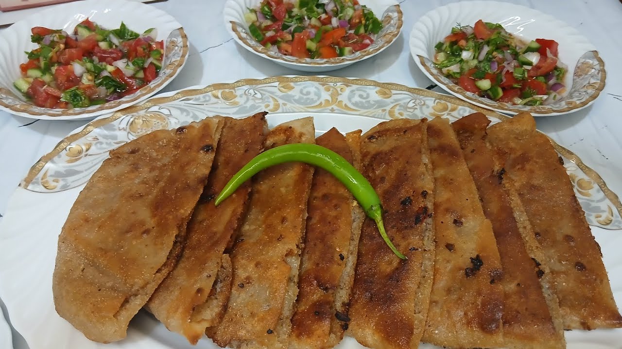 فكره غداء سهله وبسيطه #حواوشي بالعيش البلدي #اكلات_سريعه #مطبخ_توته 