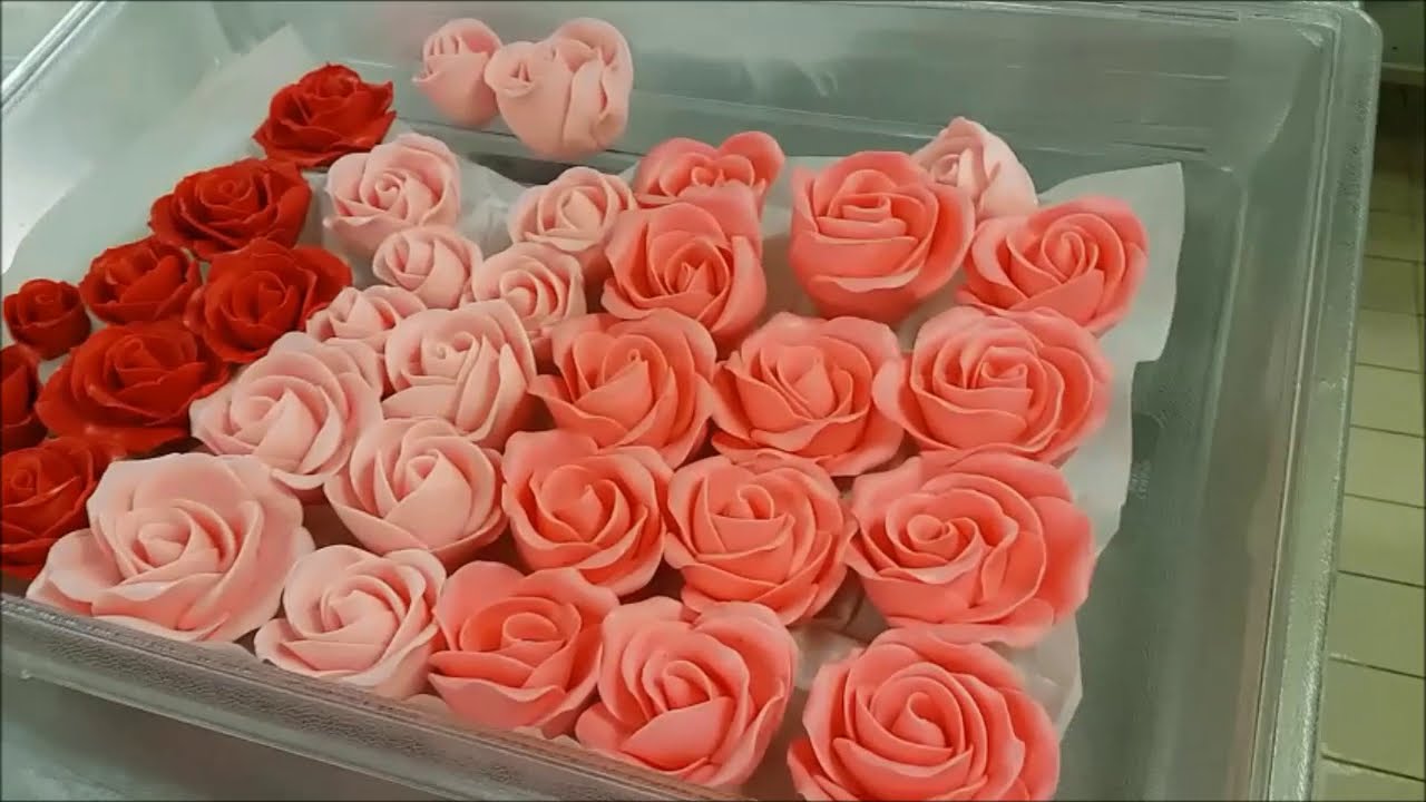 اسهل طريقه ورده من عجينه السكر #للمبتدئي#وردة #سكر #عجينه #روزفلاور