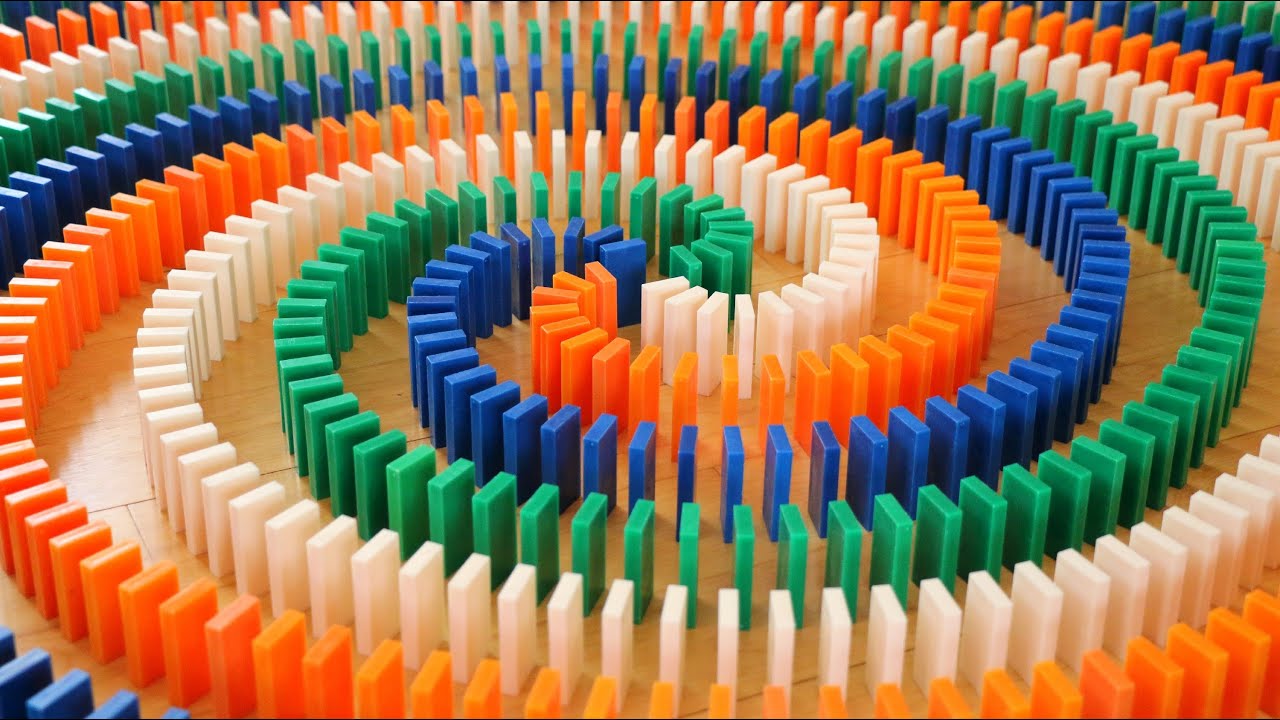 22,000 Dominoes! (200,000 Subscriber Special)