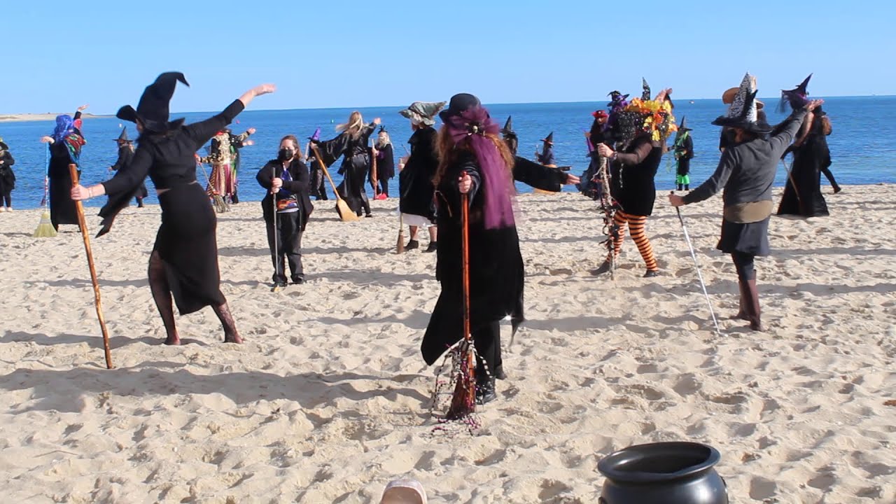 Witchy FM Dance of the Sand-Witches Halloween 2020